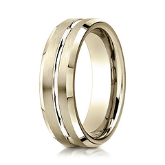 6mm Polished Striped Beveled Benchmark Wedding Band in 14K Yellow Gold