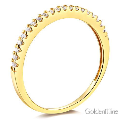 Halo 1.25 CT Princess-Cut & Round Side CZ Wedding Ring Set in 14K Yellow Gold Slide 5